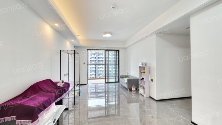 中海寰宇珑宸二手房实景图