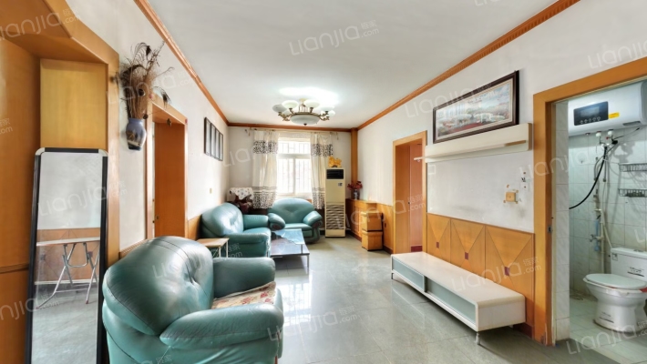 粮库小区二手房实景图