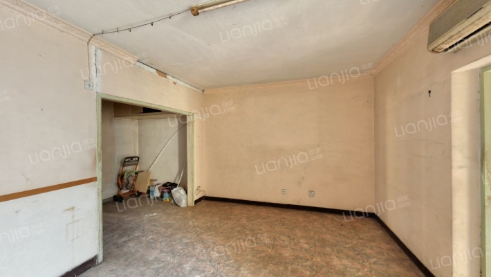 金荣园二手房实景图