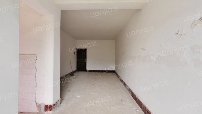 名珠花园二手房实景图