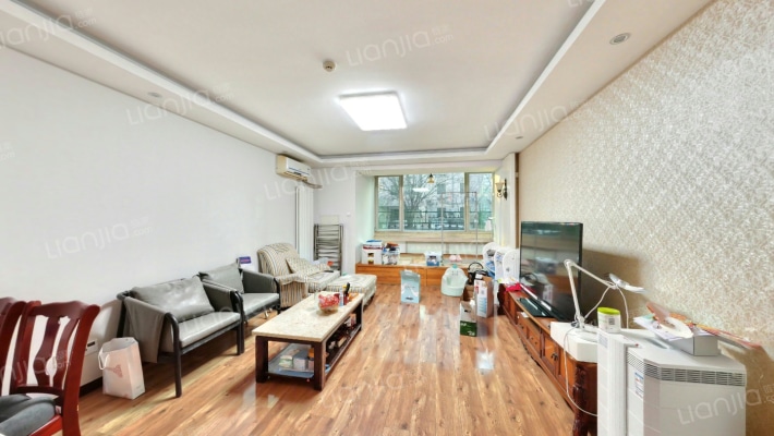 雅宝公寓二手房实景图