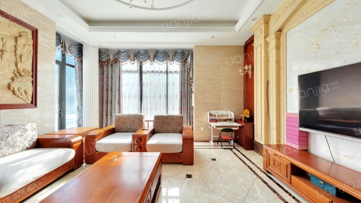 江南岸二手房实景图