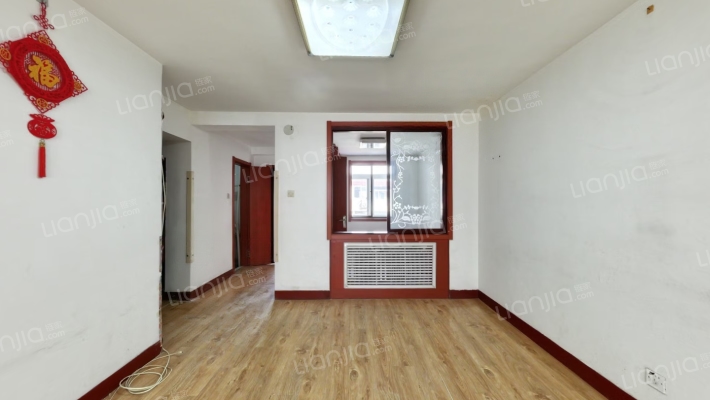 建设里小区二手房实景图