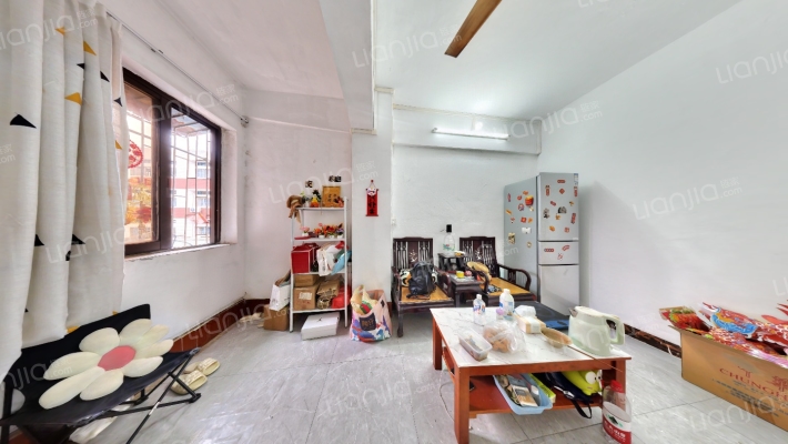 莲华阁二手房实景图