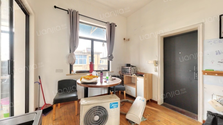 钓台路288号二手房实景图