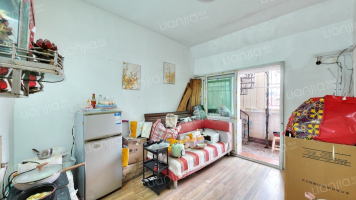 宝莲花园二手房实景图