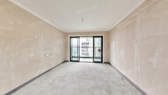 三一云谷二期二手房实景图