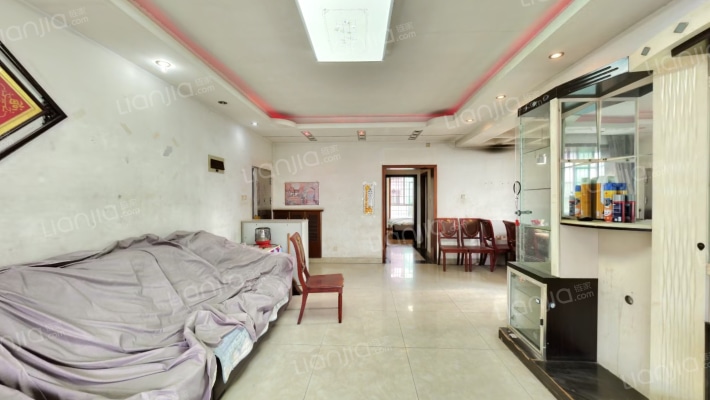 龙福小区二手房实景图