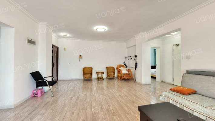 西子公寓二手房实景图