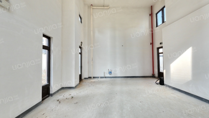 世茂龙湾国风十一期二手房实景图