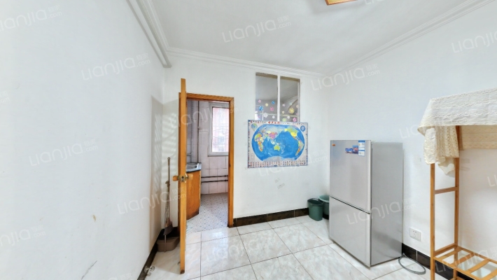 前泥洼小区二手房实景图