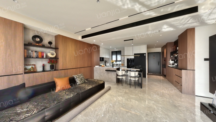 鑫相河畔雅苑二手房实景图