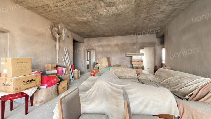 新世界广场二手房实景图