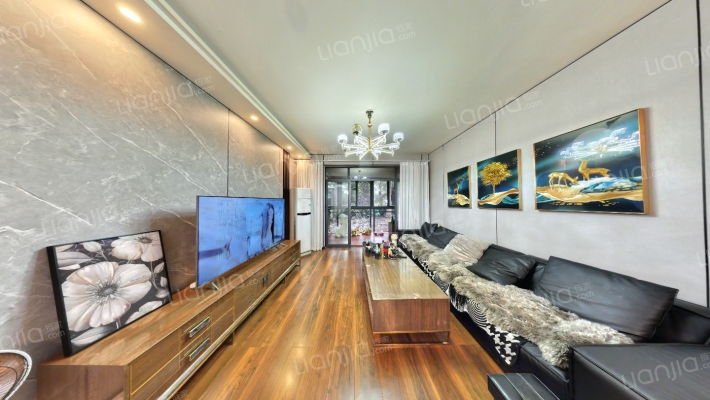 金荷花园二手房实景图