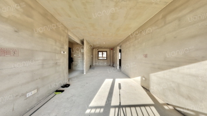 东亚新华国樾华府二手房实景图