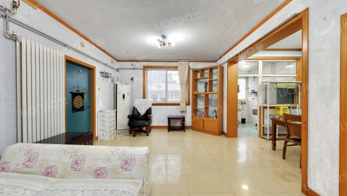 西中和路74号院二手房实景图