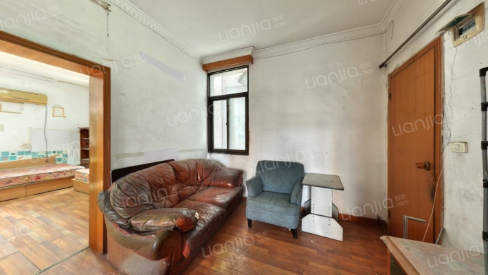 洪珞社区二手房实景图