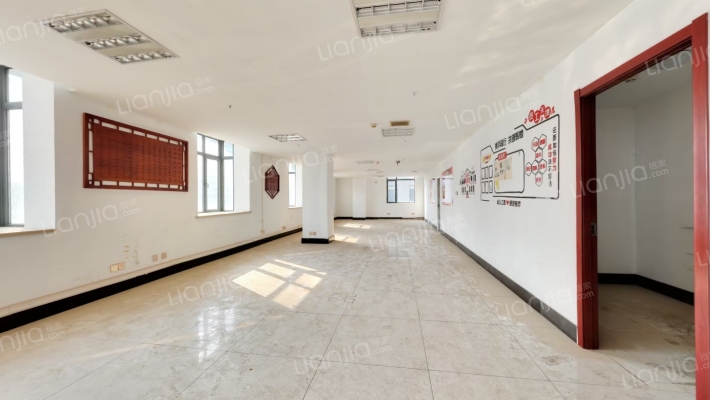 中铁财智中心二手房实景图