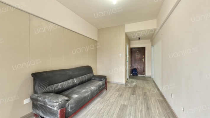 十里彩云间二手房实景图