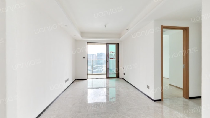 鸿荣源珈誉府2区二手房实景图