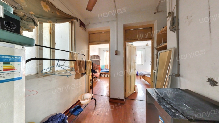 葑红百货宿舍二手房实景图