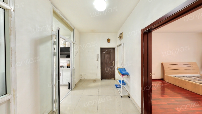 樱花园二手房实景图