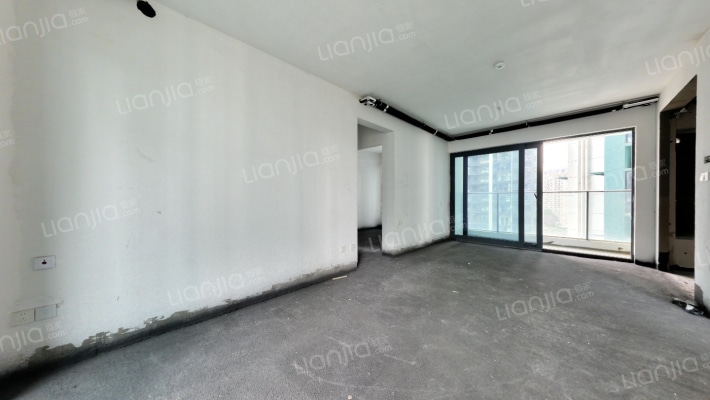 信义金御半山珑门二手房实景图