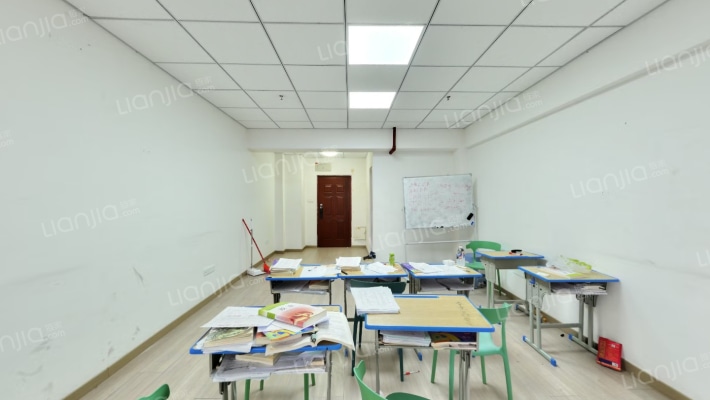 红星晶品大厦二手房实景图