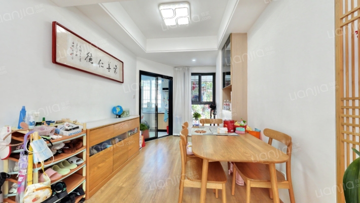 汉口花园怡菊院二手房实景图