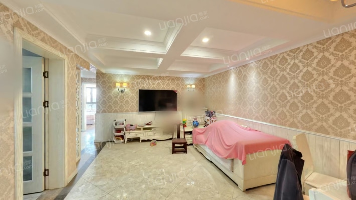 天苜雅园二手房实景图