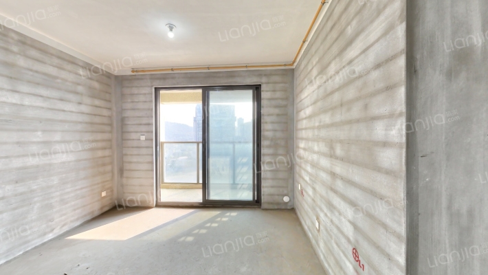 长虹南苑二手房实景图