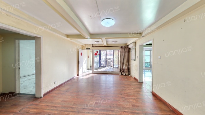 风格雅园二手房实景图