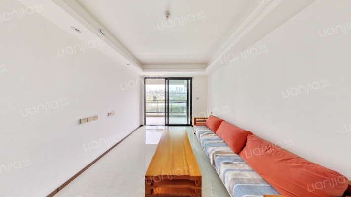 阳光城悦江山云创里二手房实景图