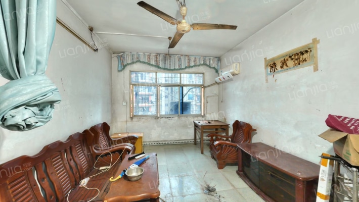 宜居家园二手房实景图