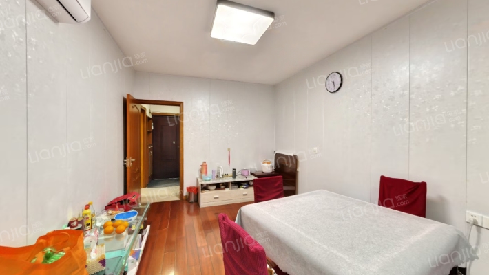 人民路1687号二手房实景图