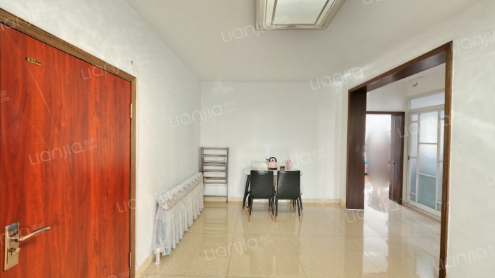 龙翔苑二手房实景图