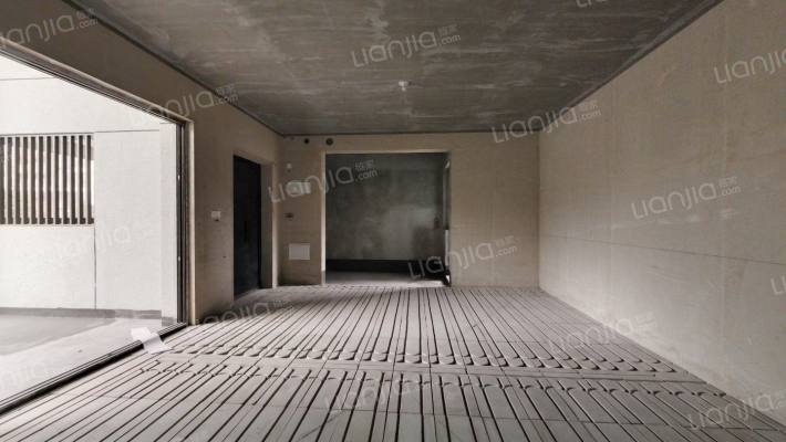 国瑞浩月府二手房实景图