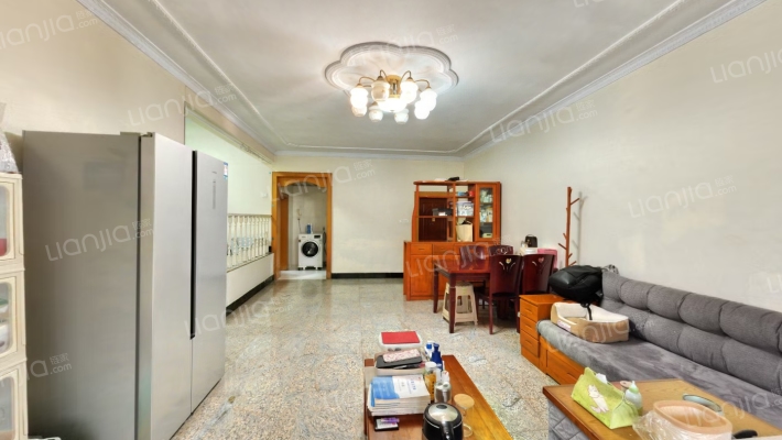 五童街10号二手房实景图