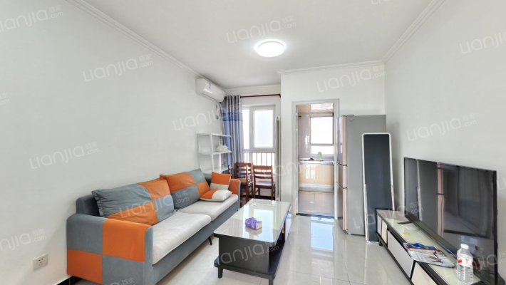 隆兴园三里二手房实景图