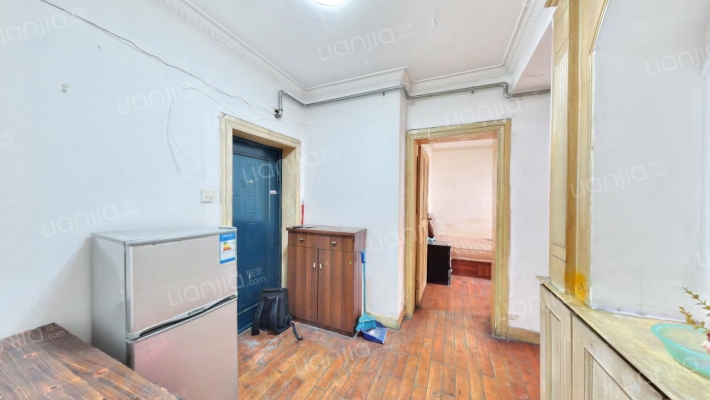 营和街100号二手房实景图