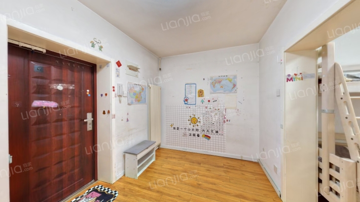 富国里小区二手房实景图