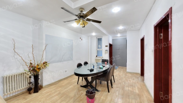 西海岸路100号二手房实景图