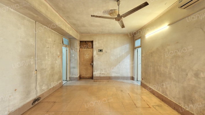 白云家园二手房实景图