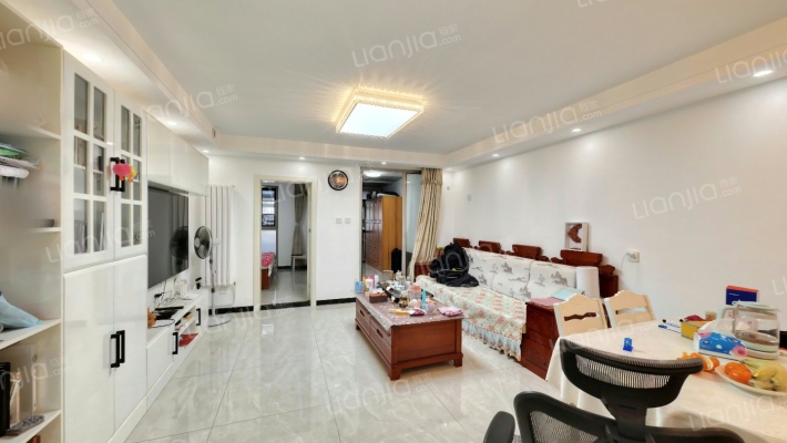 名佳花园三区二手房实景图