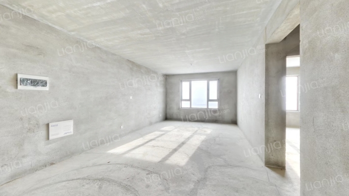 龙域名居二手房实景图