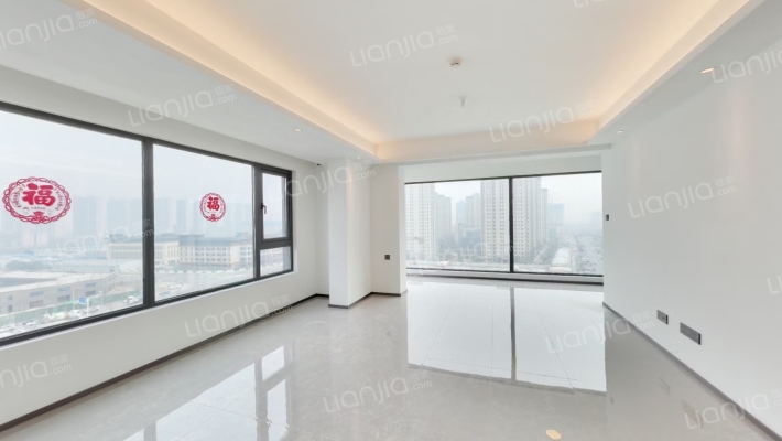 万科民安云河锦上二手房实景图