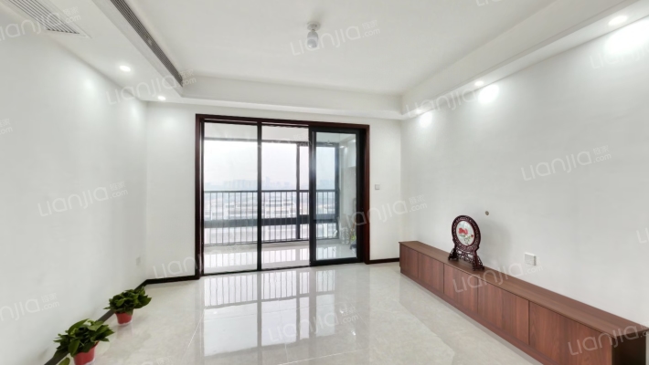 引江佳园二手房实景图