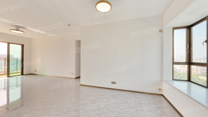 天明东华阁二手房实景图