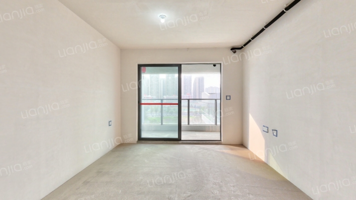 城投置地天湖岸二手房实景图