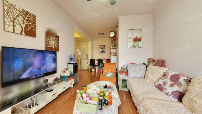 机车馨苑二手房实景图